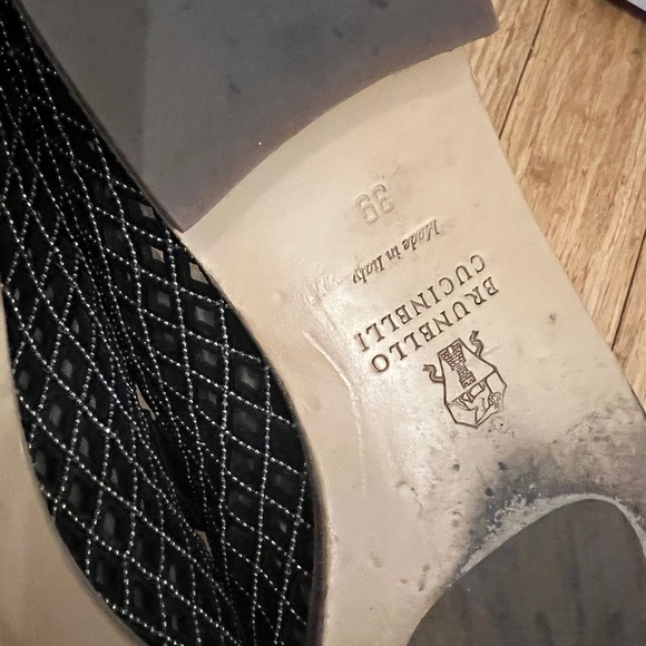 Brunello Cucinelli monili
Laser Cut Leather Loafers 39 - Picture 8 of 8